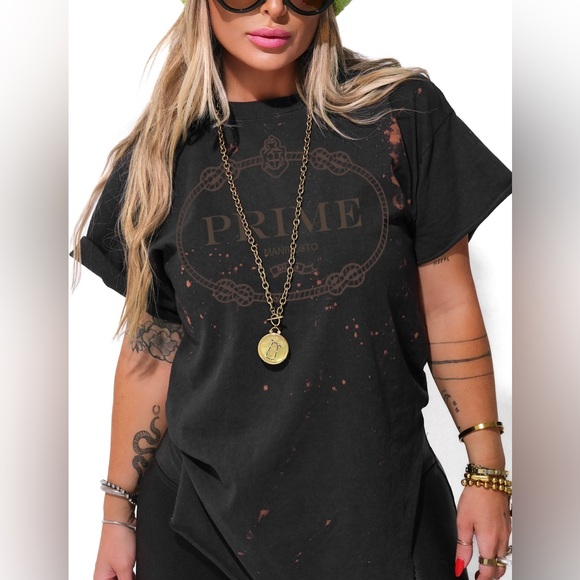 Pebby forevee PRIME MANIFESTO BLEACHED OUT SIDE SLIT TEE, Small - Picture 2 of 6